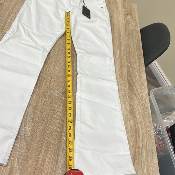 True Religion Becca Mid Rise Bootcut Jeans in Optic White size 20 NWT - Picture 4 of 8